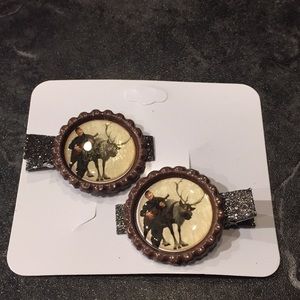 3 For $16 Frozen Hair Clips